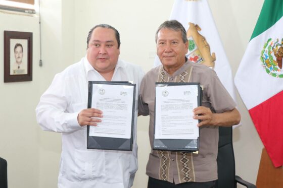 Firma Óscar Ríos Ramírez convenio con TecNM campus carbonífera