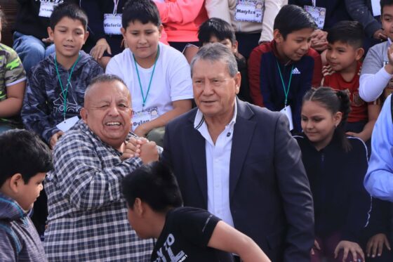 Anuncia Óscar Ríos Ramírez construcción de techumbre