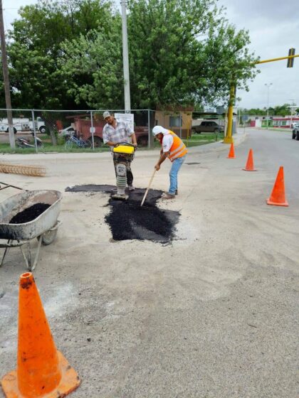 Seguimos avanzando con la campaña permanente de bacheo en distintos sectores de nuestro municipio.