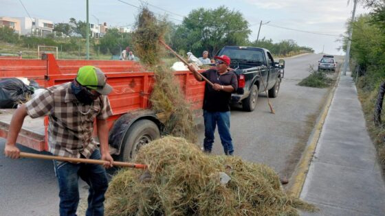 Implementan limpieza preventiva de escombros y basura ante el pronóstico de lluvias