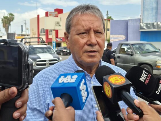 ¡El bacheo sigue avanzando por las calles de San Juan de Sabinas!