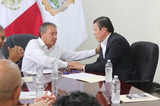 Cabildo aprueba licencia de Óscar Ríos y asume Ulises Cárdenas, primer regidor, como encargado del despacho de manera temporal
